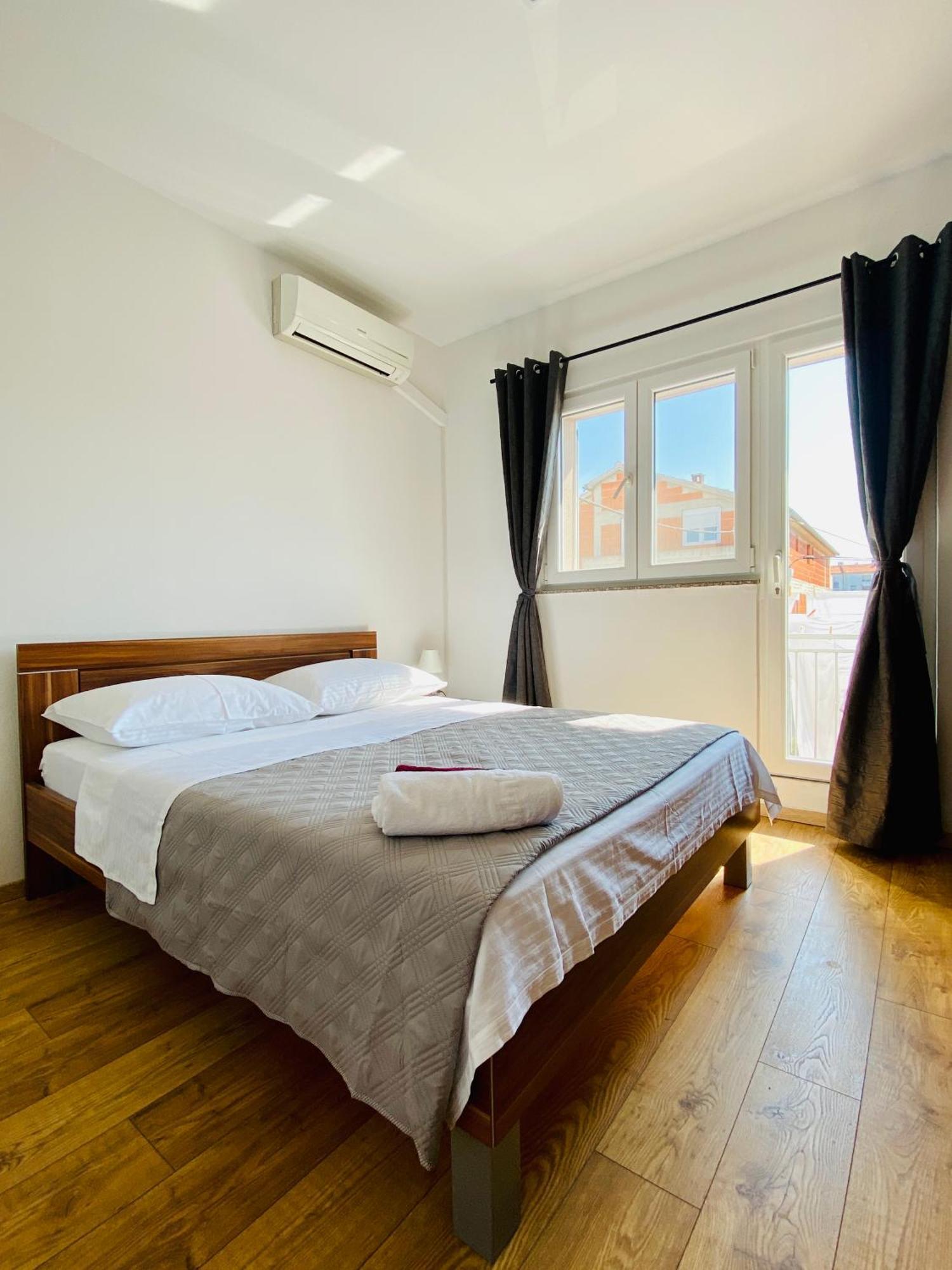 West Apartments Zadar Bagian luar foto