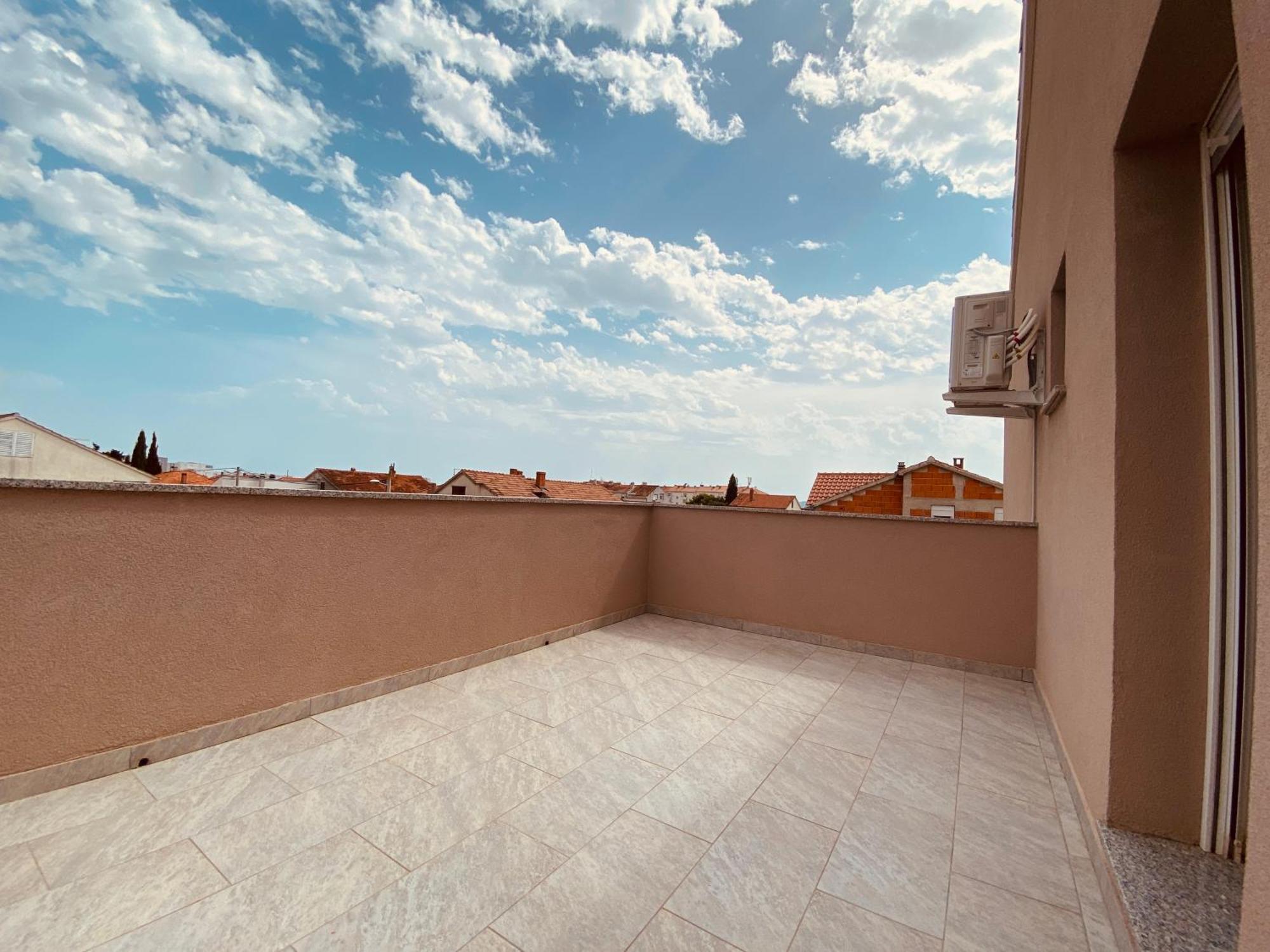 West Apartments Zadar Bagian luar foto